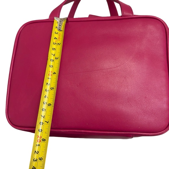 Coach vintage y2k RARE pink logo leather cosmetic toiletries bag case tote - Picture 7 of 13